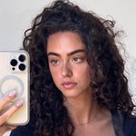 Kiana Davis 프로필